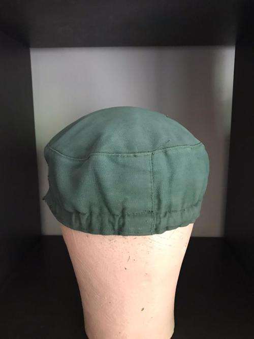 ORIGINAL RECCE COPY-OLIVE GREEN CUBAN CAP-SIZE MEDIUM-INSIDE RING MEASURES 54CM-USED BUT GOOD