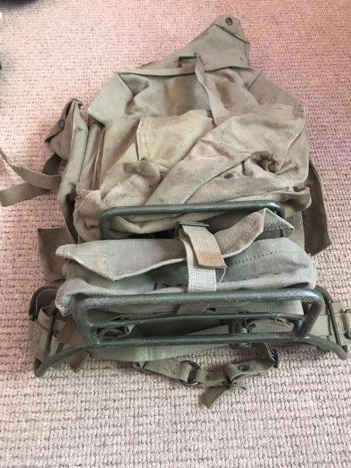COMPLETE A53/B57 RADIO CARRY BAG WITH STEEL FRAME IN VERY GOOD & COMPLETE CONDITION-FRAME MEASURES 4
