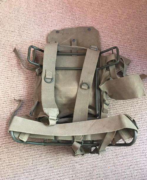 COMPLETE A53/B57 RADIO CARRY BAG WITH STEEL FRAME IN VERY GOOD & COMPLETE CONDITION-FRAME MEASURES 4