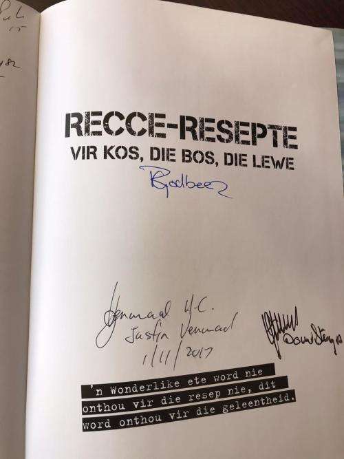 RECCE RESEPTE VIR KOS,DIE BOS,DIE LEWE-SIGNED BY THE AUTHORS & 8 OTHER RECCE OPERATORS-STIFF CARD CO