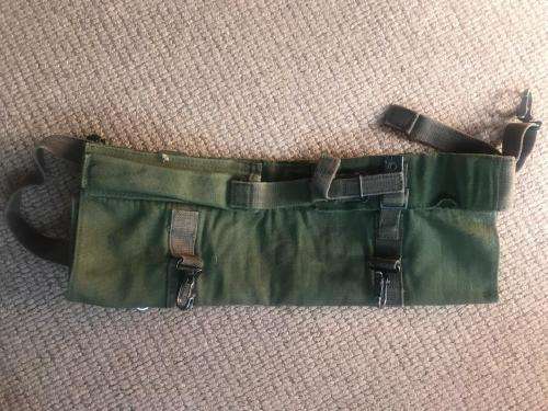 ORIGINAL OLIVE GREEN RHODESIAN GROUND SHEET HOLDER- IN GOOD CONDITION