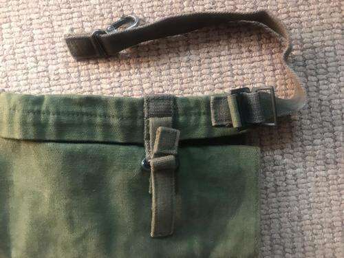 ORIGINAL OLIVE GREEN RHODESIAN GROUND SHEET HOLDER- IN GOOD CONDITION