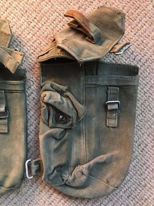ORIGINAL OLIVE GREEN RHODESIAN AMMO POUCHES X2 IN VERY GOOD CONDITION