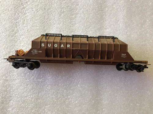 LIMA ITALY HO SCALE SA RAILWAY'S SUGAR TRANSPORT SILOS CAR -168 MM