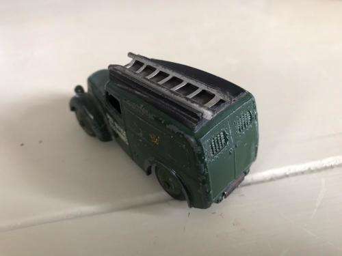 DINKY TOYS 261 TELEPHONE SERVICE VAN MODERN ENGLAND BY MECCANO LTD-ORIGINAL PAINT