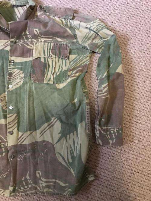RHODESIAN CAMO LONG SLEEVE SHIRT-WELL WORN-SIZE LARGE-MEASURES 60CM ARMPIT TO ARMPIT