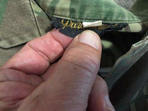 RHODESIAN CAMO LONG SLEEVE SHIRT-WELL WORN-SIZE LARGE-MEASURES 60CM ARMPIT TO ARMPIT