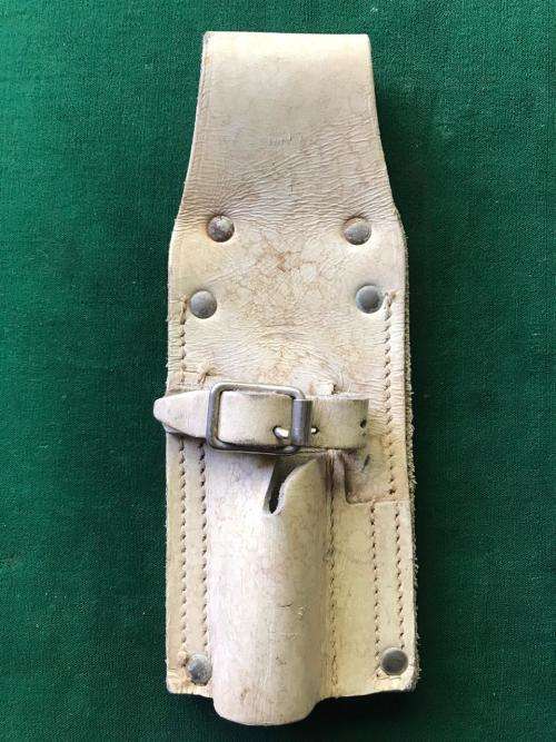 SA LEATHER CEREMONIAL FROG FOR THE SA NO 9 BAYONET WITH THE SIDES BEING STITCHED DOWN