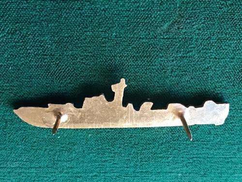 SA NAVY STRIKE CRAFT FLOTILLA BI/METAL BREAST BADGE-ONLY SELLING THE GILT STICK CRAFT PART-WREATH MI
