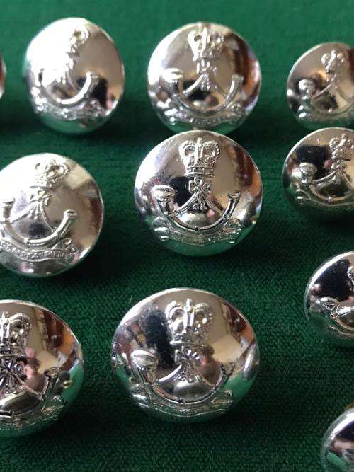 RHODESIA KINGS AFRICAN RIFLES CHROME TUNIC BUTTONS -20 SOLD TOGETHER
