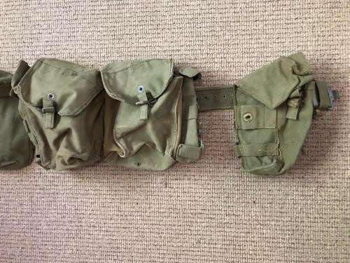 ORIGINAL RHODESIAN P69 WEBBING 4X POACHES ON WEBBING BELT