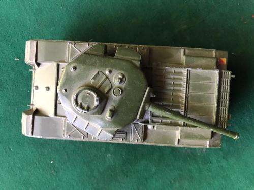 DINKY TOYS-MADE IN ENGLAND BY MECCANO NO 651 CENTURION TANK-ORIGINAL PAINT & TRACKS