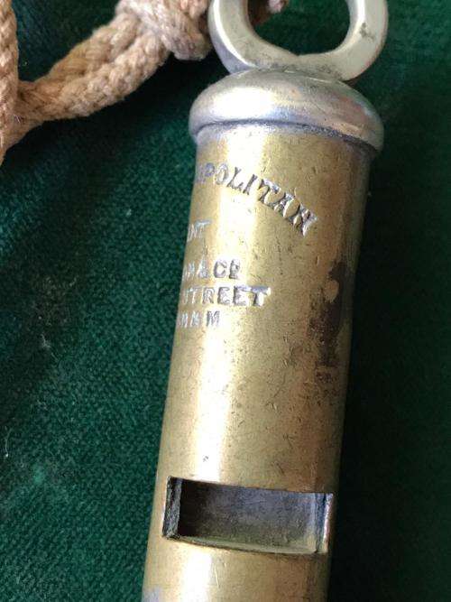 THE METROPOLITAN J. HUDSON & CO-WW2 PERIOD WHISTLE