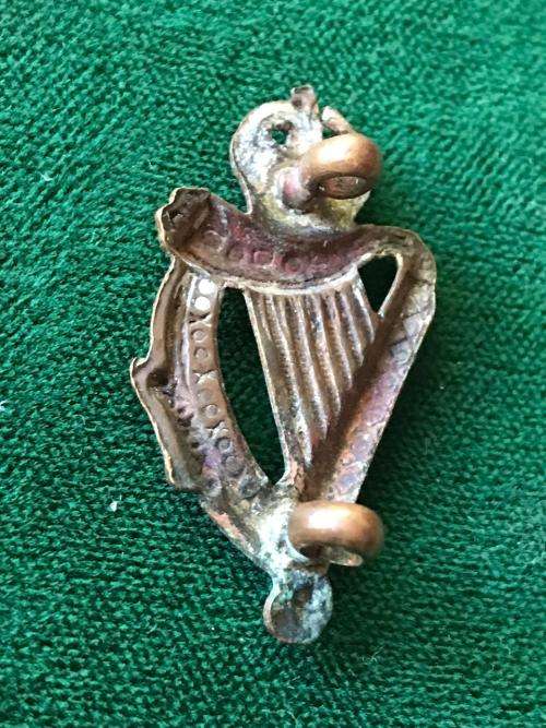 18TH FOOT ROYAL IRISH REGT. COLLAR BADGE-2 LUGS-1901-1922