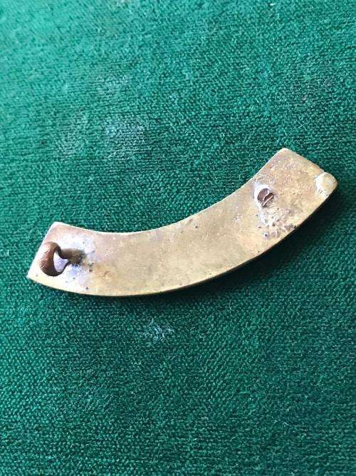 SA TITLE IN BLACK BRASS-MADE IN EGYPT-WW2- ONE LUG