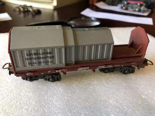 HO SCALE BY LIMA ITALY GERMAN CAR WITH TELESCOPIC OPENING-132MM