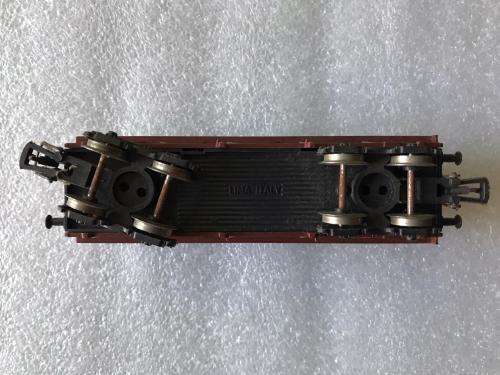 HO SCALE BY LIMA ITALY GERMAN CAR WITH TELESCOPIC OPENING-132MM