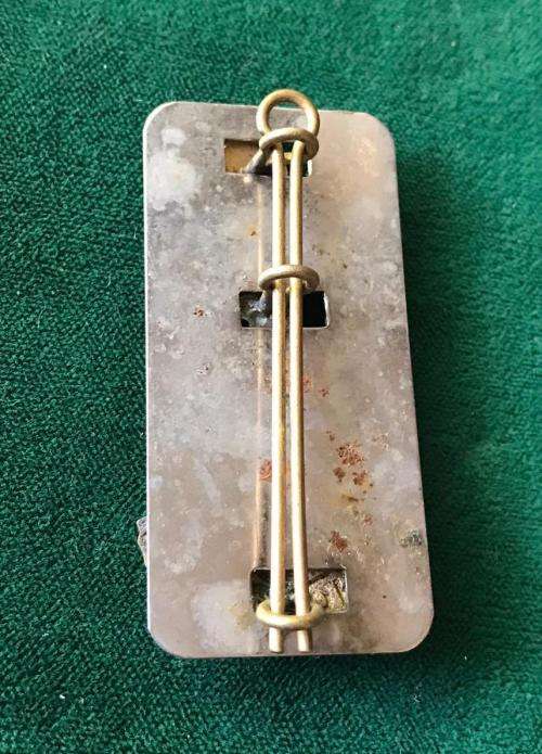 RHODESIA CORPS OF SIGNALS BI-METAL CAP BADGE-WORN 1970-1980-LUGS INTACT