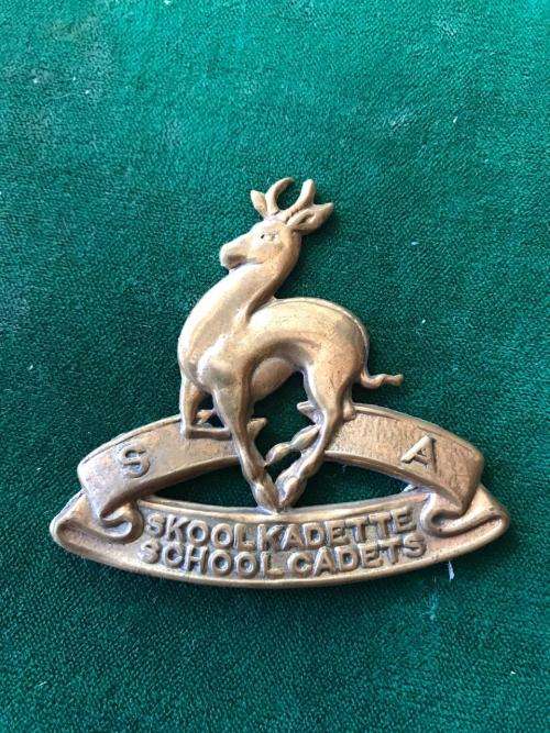 SA SCHOOL CADETS CHROME CAP BADGE- NO LUGS