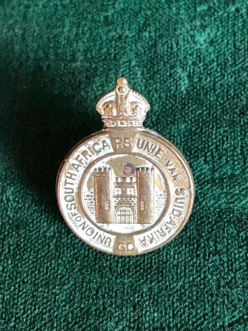 UNION OF SA PRISONS SERVICES, OFFICERS-MESS DRESS COLLAR BADGE- 2 LUGS