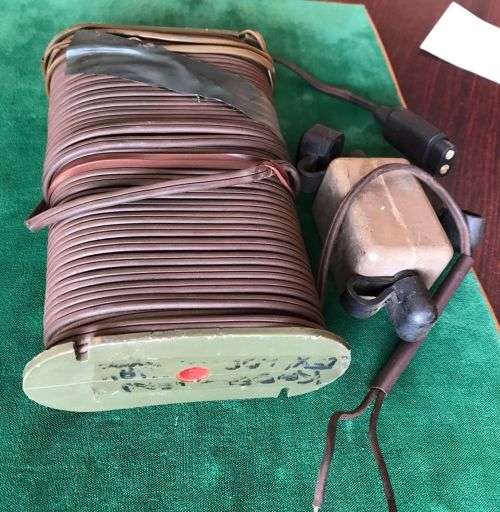 BORDER WAR FIRING DEVICE AND ELECTRIC BLASTING CAP ASSEMBLY FOR CLAYMORE MINE-INERT AND JUST FOR DIS