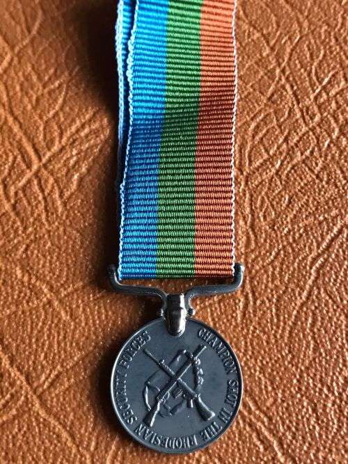 MINIATURE RHODESIA PRESIDENTS MEDAL FOR SHOOTING- ORIGINAL