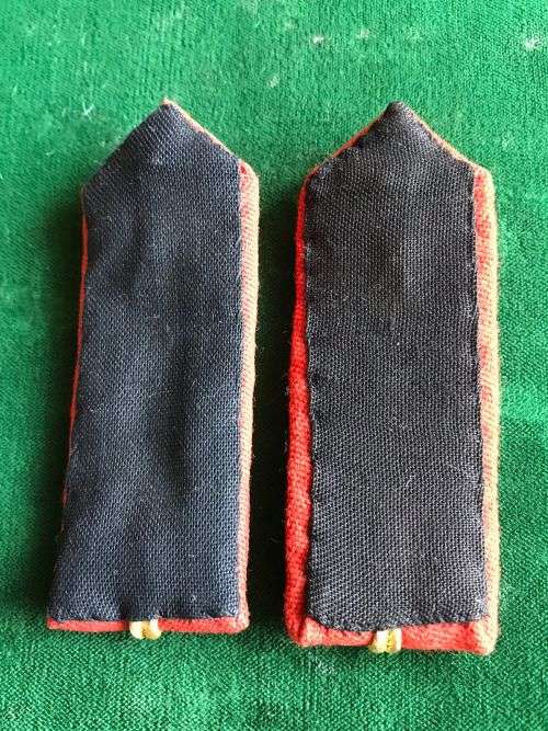 ARMY SENIOR OFFICERS,STAFF QUALIFIED, GORGET PATCH SET-APPROVED IN 1978