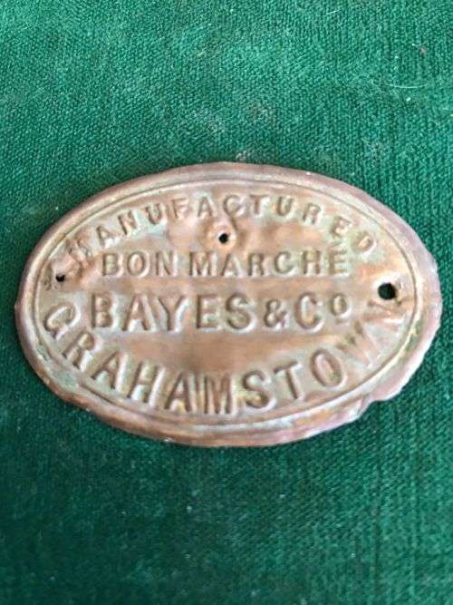 BAYES and CO -GRAHAMSTOWN -COPPER BADGE- 1800`S-MEASURES 52X35 MM