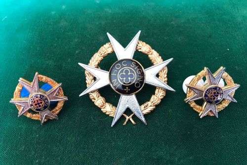 CORPS OF CHAPLAINS (CHRISTIANS) CAP AND COLLARS-WORN FROM 1959