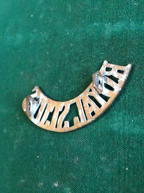 ROYAL SCOTS TITLE-WORN PRE 1921- 2 LUGS