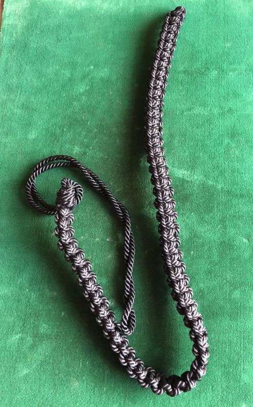 UNIDENTIFIED BLACK LANYARD