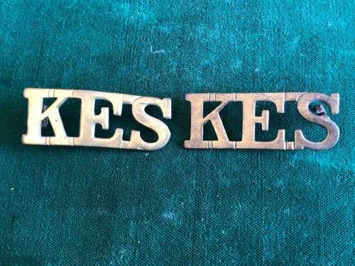 KING EDWARD THE 7TH SCHOOL TITLE PAIR-BRASS -ONE LUG ON EACH MISSING