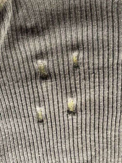 RHODESIAN MENS JERSEY SIZE LARGE-MEASURES 60CM ARMPIT TO ARMPIT-USED BUT GOOD CONDITION-BRITISH PARA