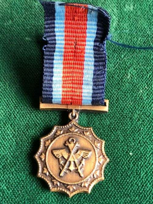MINIATURE MILITARY MERIT MEDAL (MMM) 1987