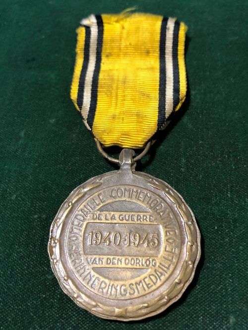 WW2 BELGIUM FULL SIZE MEDAL FOR 1940-45