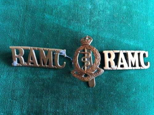 ROYAL ARMY MEDICAL CORPS CAP AND TWO TITLES-WW2- ONE TITLE,WITHOUT LUGS