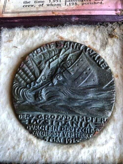 THE LUSITANIA  (GERMAN) MEDAL-DIAMETER 55 MM