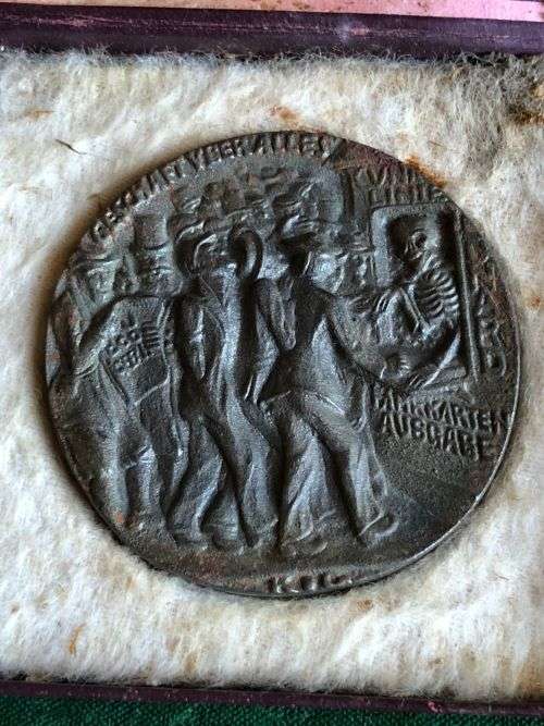 THE LUSITANIA  (GERMAN) MEDAL-DIAMETER 55 MM