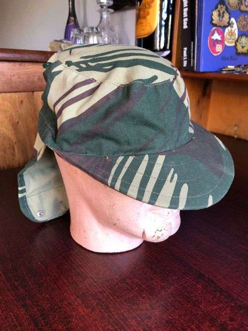 RHODESIAN FLAP CAP