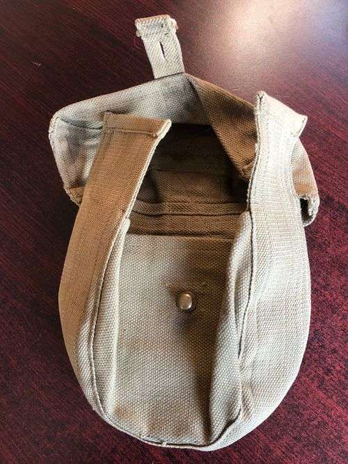 LEWIS MG MAG POUCH-DATED 1940 IN VERY GOOD CONDITION