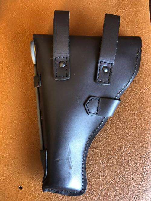 ORIGINAL SOVIET ISSUE TT-33 HOLSTER COMPLETE WITH CLEANING ROD IN MINT CONDITION-FOR THE TOKAREV PIS