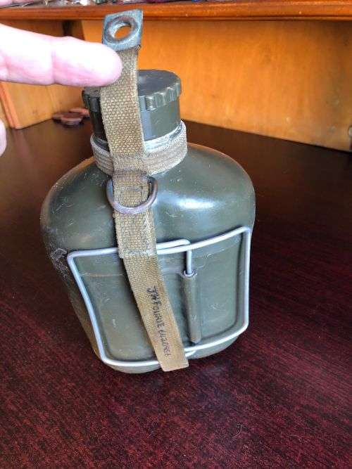 RHODESIAN BUSH WAR PERIOD WATER BOTTLE-COMPLETE CONDITION