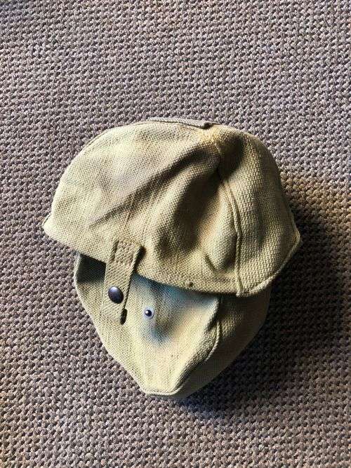 ORIGINAL WW2-LMG MACHINE GUN,AMMO DRUM POUCH-DATED AND MARKED 1941