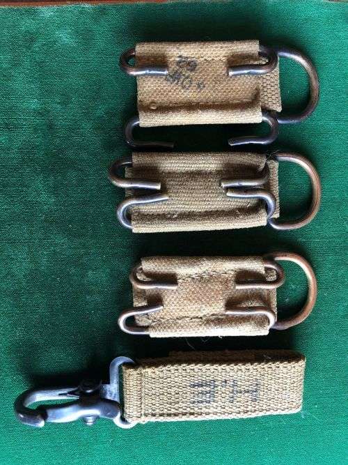 RHODESIAN PATTERN 64 WEBBING CLIPS- 4 SOLD TOGETHER