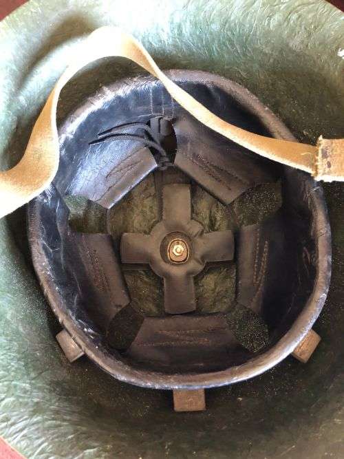 RHODESIA BSAP RIOT POLICE HELMET (DIFFERENT PATTERN)POSSIBLY EARLY OR LATE ISSUE-COMES WITH CHIN STR