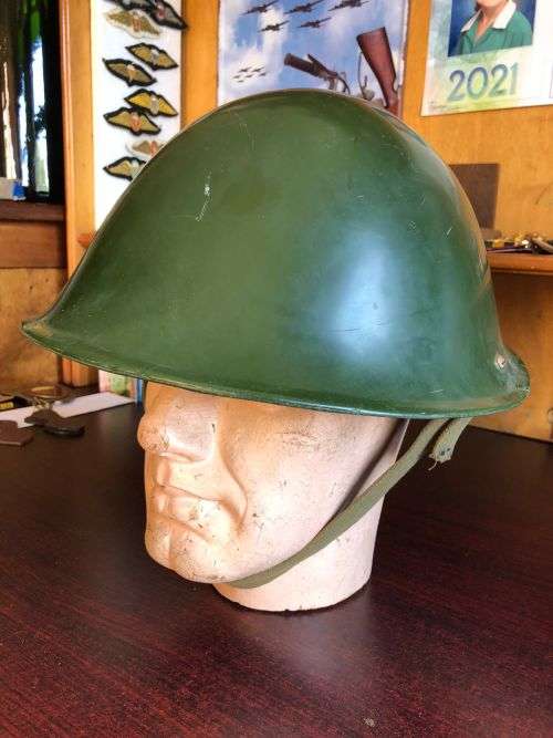 RHODESIA BSAP RIOT POLICE HELMET (DIFFERENT PATTERN)POSSIBLY EARLY OR LATE ISSUE-COMES WITH CHIN STR
