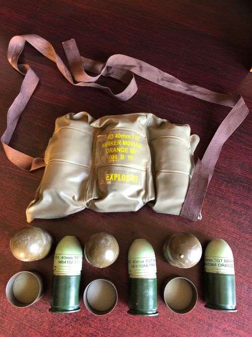 40 MM ORANGE TARGET MARKERS WITH SLING CARRY BAG- INERT