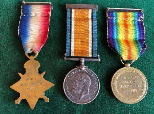 FULL SIZE WW1 1914-15 STAR AWARDED TO 69464 DVR R. FRITH R.F.A. SILVER WAR AND VICTORY MEDAL BOTH AW