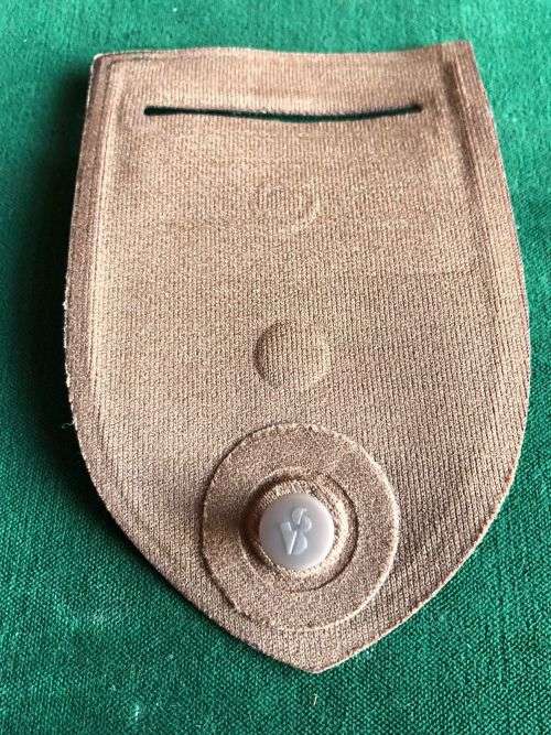 5 RECCE REGIMENT TUPPER FLASH - ONE PIN