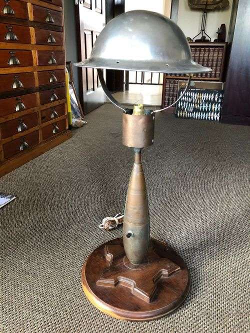 WW2 TIN HAT/MORTAR LAMP-TOTAL HEIGHT 72 CM-DIAMETER AT THE BASE 33CM-PERFECT WORKING CONDITION